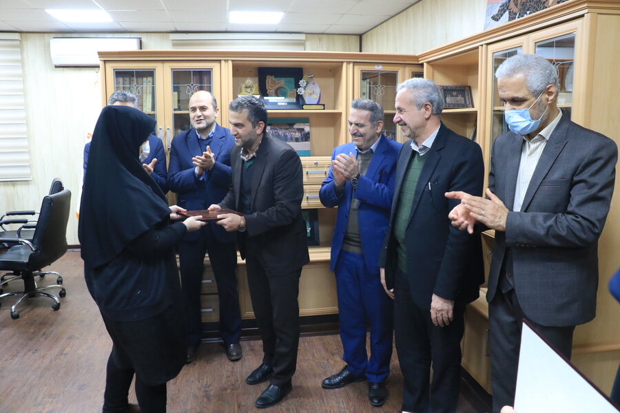 تقدیر مدیرکل بهزیستی گیلان از پرستاران شاغل در بهزیستی استان تقدیر مدیرکل بهزیستی گیلان از پرستاران شاغل در بهزیستی استان