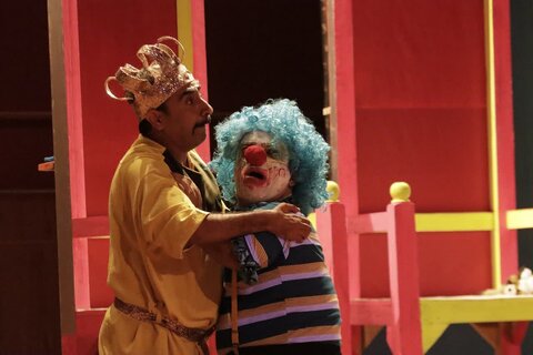 گزارش تصویری | اجرای نمایش "مانتگو در سرزمین پادشاه " کاری از هنرمندان استان قُم