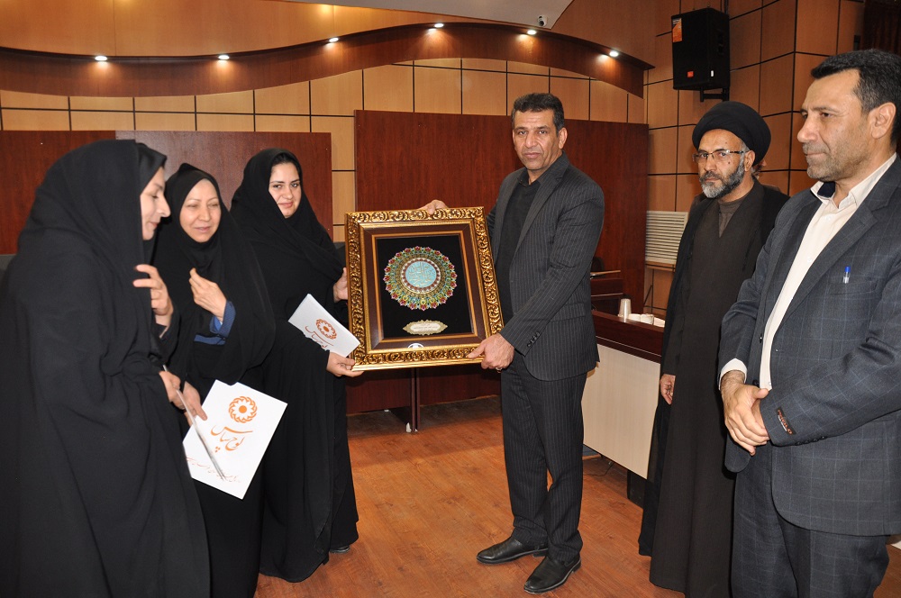 مراسم اختتامیه اولین جشنواره فرزندان آفتاب هشتم در بهزیستی خرسان رضوی برگزار شد