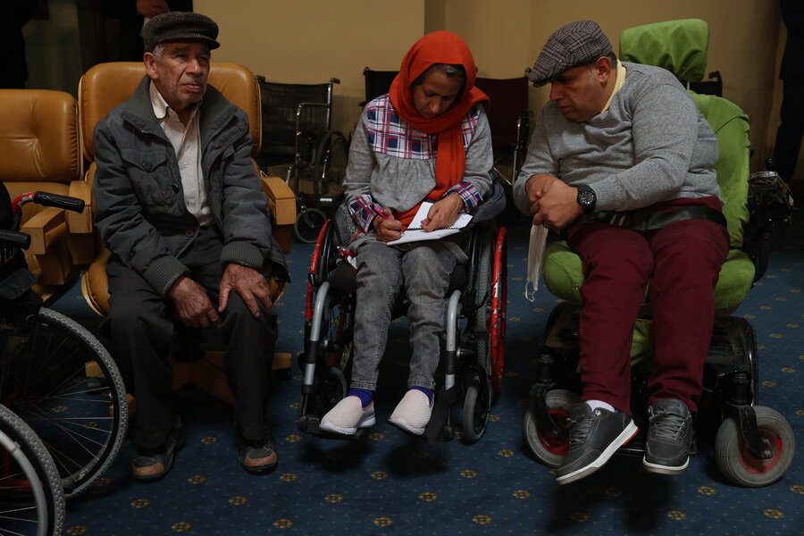 ببینیم| مطالبات افراد دارای معلولیت در برنامه روز جهانی با حضور رئیس جمهور