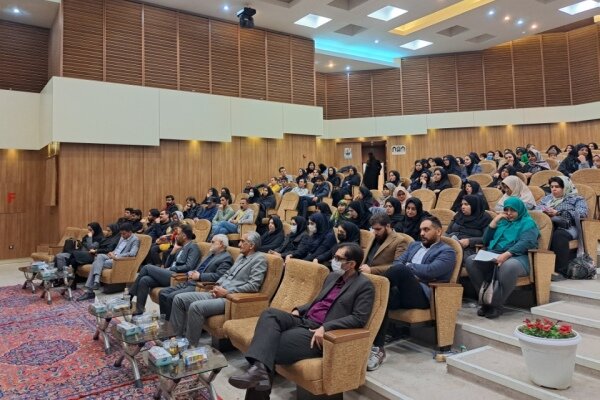 خمینیشهر| برگزاری جشن ویژه پرستاران و مراقبین مراکز توانبخشی بهزیستی