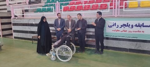 کبودراهنگ| برگزاری مسابقه ویلچر به مناسب روز جهانی افراد دارای معلولیت