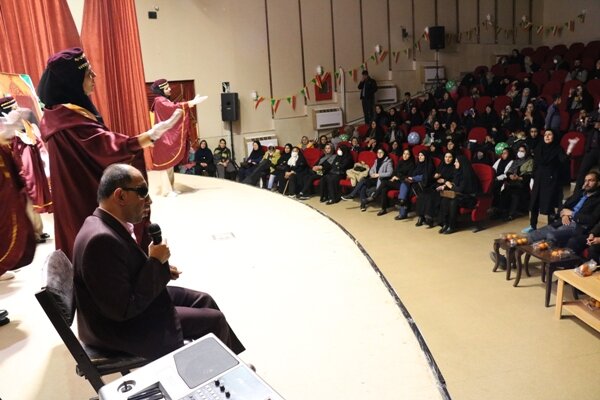 فریدونشهر| تکریم مددجویان وظیفه همگانی