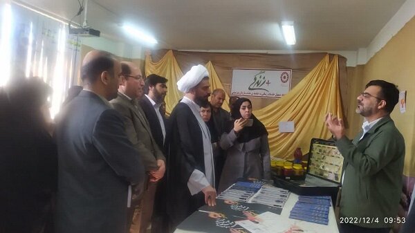 نجفآباد| افتتاح نمایشگاه دستاوردهای افراد دارای معلولیت به مناسبت12 آذر