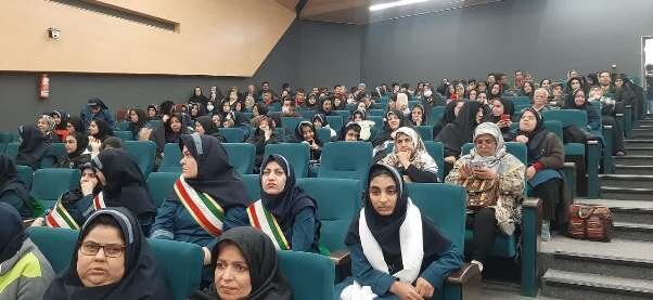 کاشان| آیین اختتامیه جشنواره فرهنگی ورزشی با هم در اوج برگزار شد