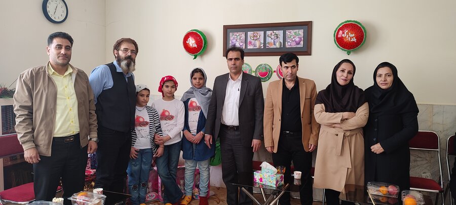 دیدار مدیر کل کانون پرورش فکری کودکان و نوجوانان استان لرستان از مرکز شبانه روزی خانه سلامت