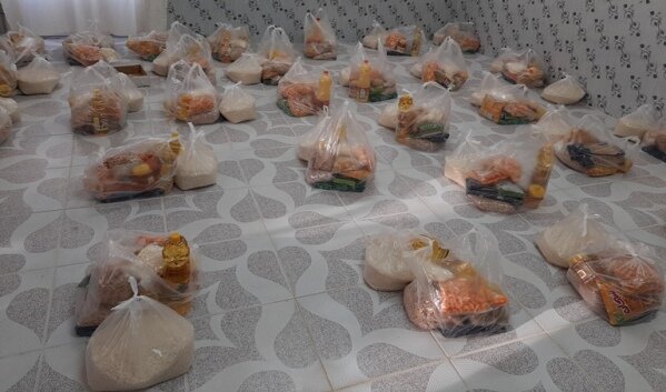 اردستان | تهیه و توزیع اقلام معیشتی بمناسبت شب یلدا بین جامعه هدف بهزیستی