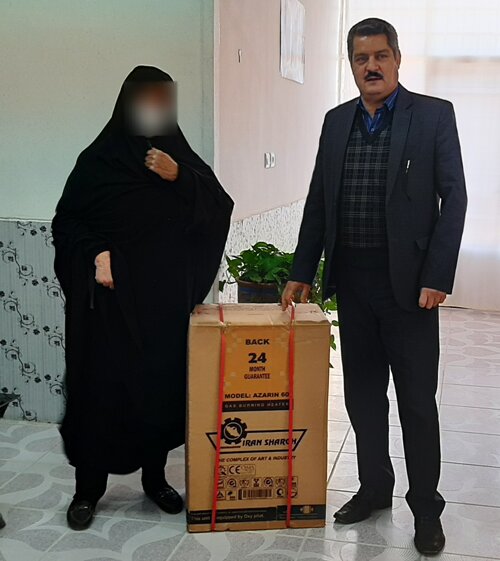 اردستان | تهیه و توزیع اقلام معیشتی بمناسبت شب یلدا بین جامعه هدف بهزیستی