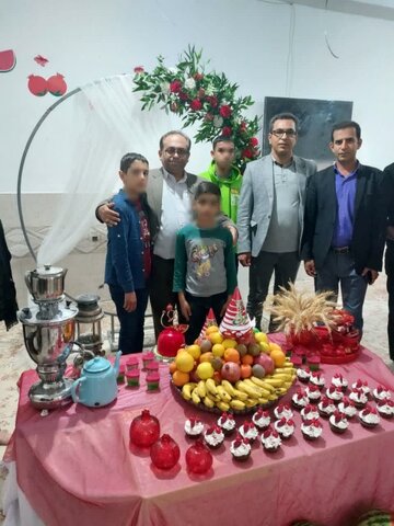 گزارش تصویری|در محضر ولی نعمتان ,جشن یلدا با حضور رئیس شهرستان در خانه کودک و نوجوان سرای مهر داراب