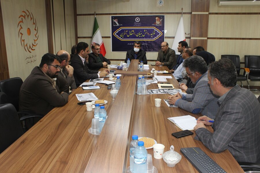 بررسی برنامه های تحولی و کلان بهزیستی در استان خوزستان