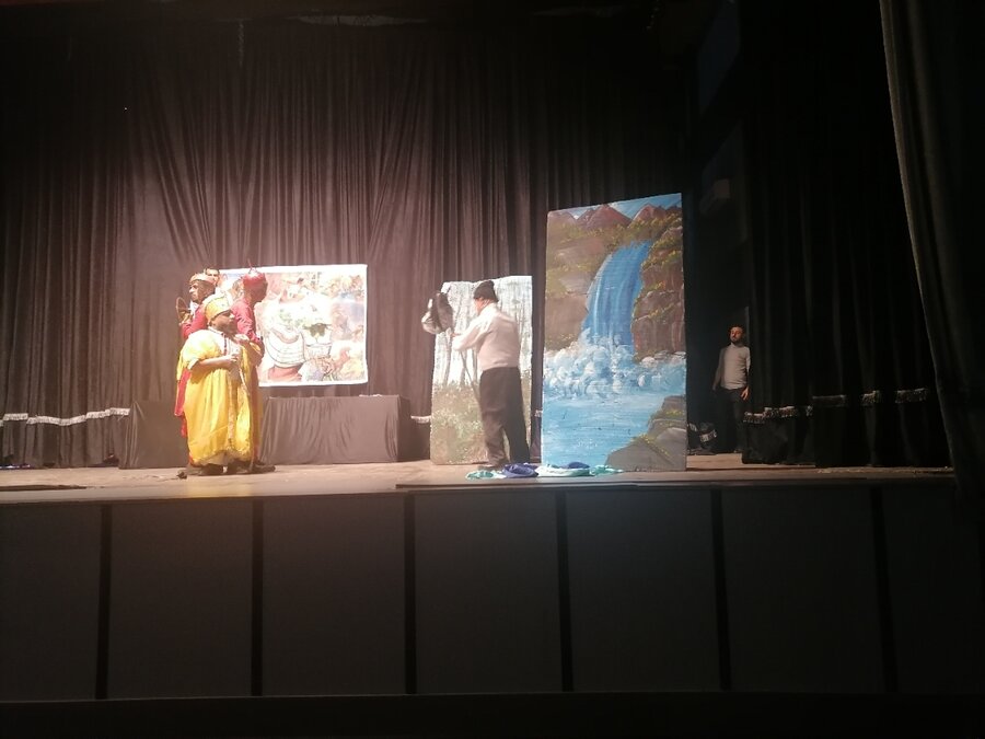 نمایش هفت خان اثر یاسر خالقی نمایش هفت خان اثر یاسر خالقی