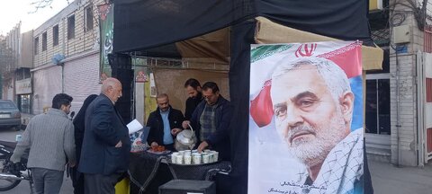 گزارش تصویری | برپایی ایستگاه صلواتی به مناسبت سومین سالگرد شهادت سردار شهید حاج قاسم سلیمانی