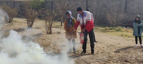 گزارش تصویری| اقدامات دبیرخانه ی پدافند غیرعامل اداره کل بهزیستی استان در هفته ی کاهش بلایای طبیعی