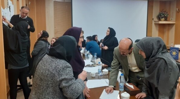 نشست کشوری انسجام بخشی گروههای همیار سلامت روانی اجتماعی برگزار شد