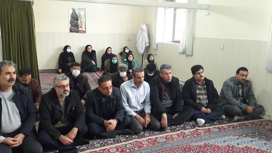 برگزاری جلسه آموزشی جهاد تبیین در بهزیستی بیجار