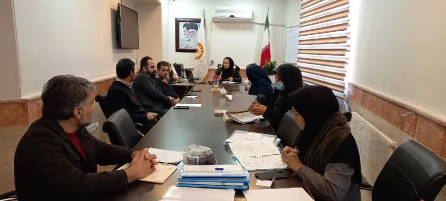 نظرآباد | بیست و یکمین جلسه کمیته اشتغال بهزیستی نظرآباد برگزار شد
