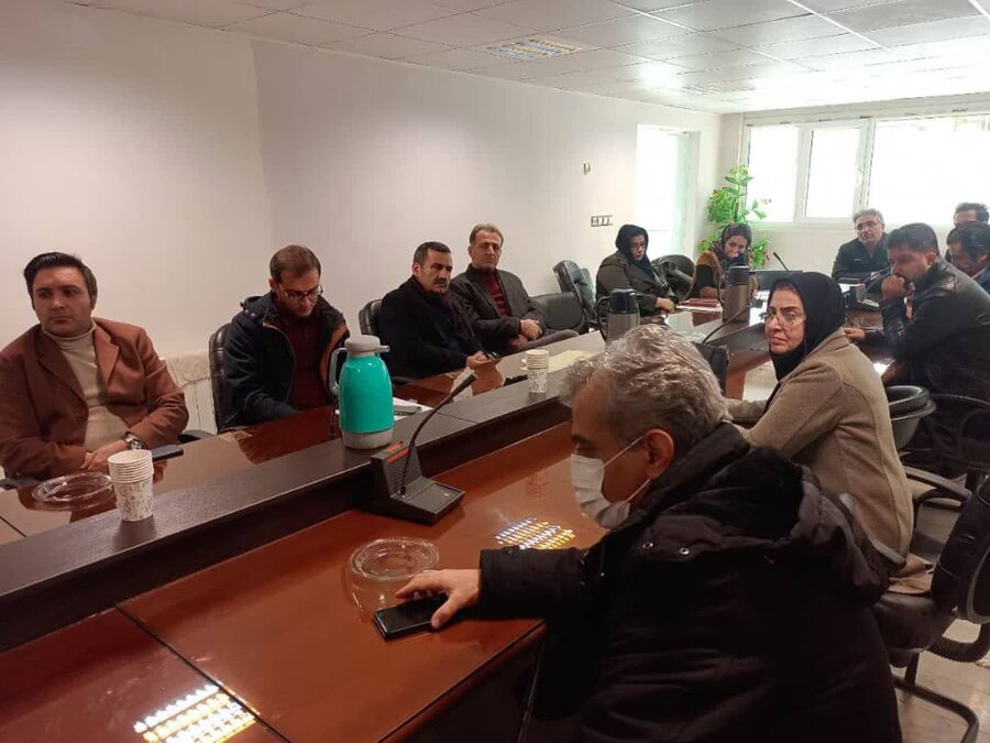 جلسه هم اندیشی مشاوران و روانشناسان مراکز مشاوره بهزیستی سنندج