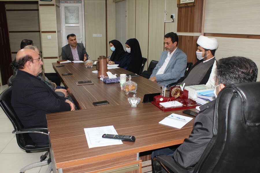 نشست هم اندیشی مدیرکل بهزیستی خوزستان با خیرین و موسسات خیریه