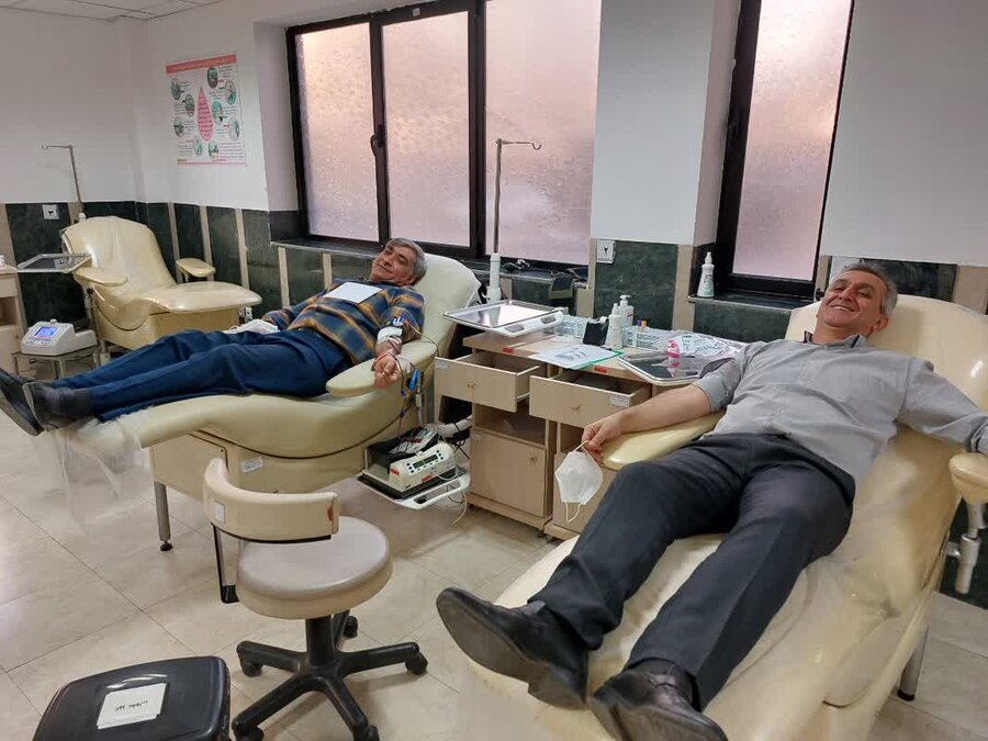 شاهرود | اهدای خون توسط همکاران شهرستان