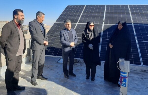 اردستان | آئین افتتاح ۱۳۵ طرح اشتغالزایی مددجویان بهزیستی