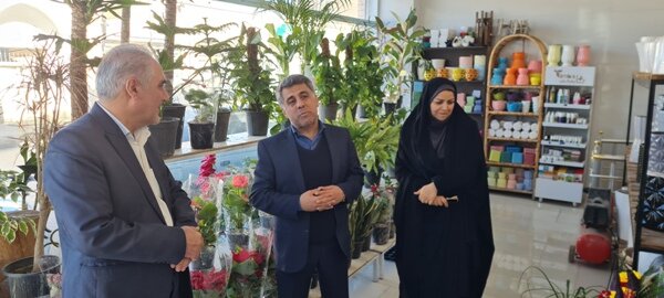 نایین౹ افتتاح طرحهای اشتغال به مناسبت دهه فجر