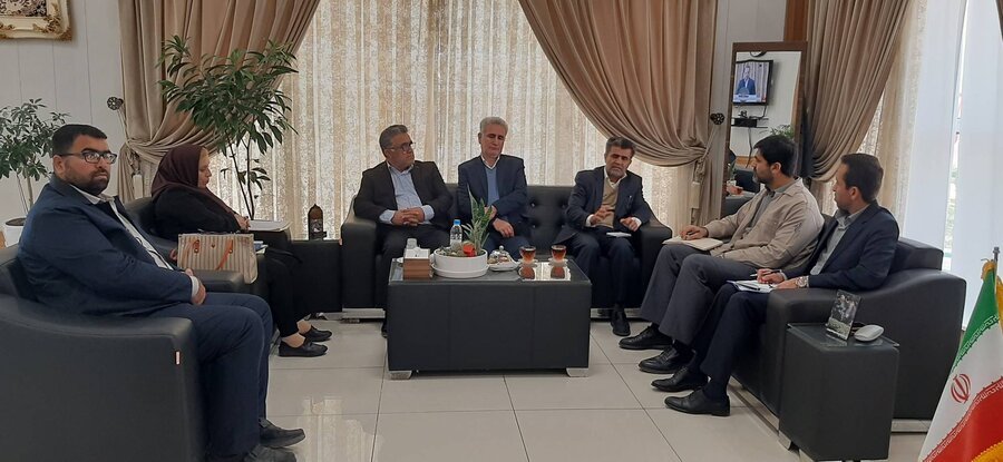  نشست مدیرکل بهزیستی خوزستان با مدیرعامل سازمان منطقه ویژه اقتصادی پتروشیمی 