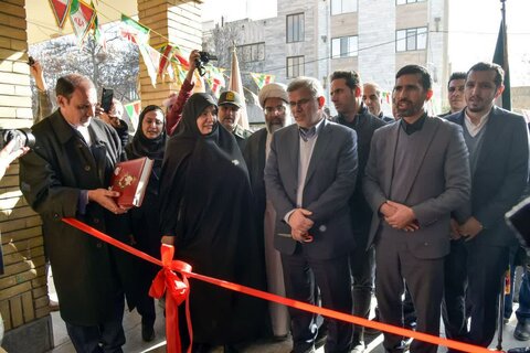 گزارش تصویری| با حضور رئیس سازمان بهزیستی کشور و استاندار البرز یک مرکز کودکان کارو خیابان در ماهدشت کرج افتتاح شد