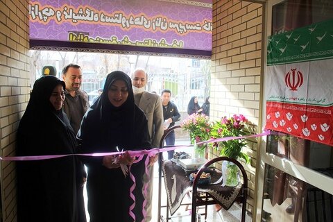 شهرضا| آیین افتتاح نمایشگاه و بازارچه دستاوردهای زنان سرپرست خانوار