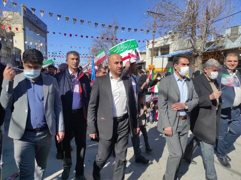 گزارش تصویری|حضورپرشور مدیرکل و کارکنان بهزیستی استان در راهپیمایی 22 بهمن