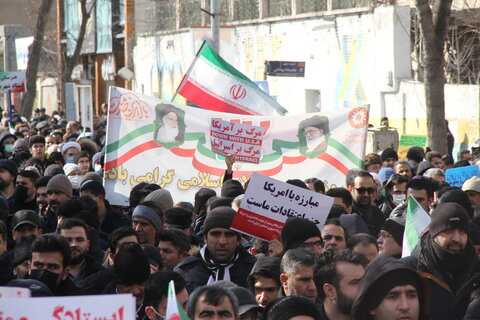 گزارش تصویری| حضور کارکنان بهزیستی استان در راهپیمایی 22 بهمن