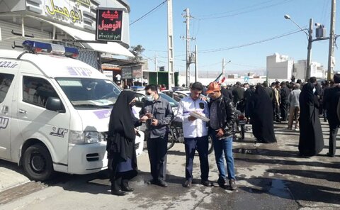 گزارش تصویری|فسا|حضور رئیس و پرسنل اداره بهزیستی فسا در مراسم راهپیمایی یوم الله ۲۲ بهمن و استقرار تیم اورژانس اجتماعی در مسیر راهپیمایی