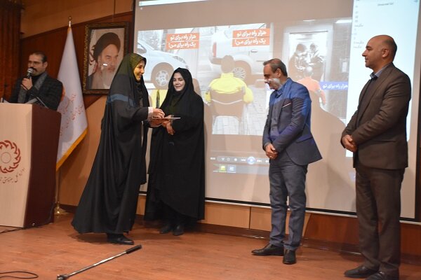 برگزاری اختتامیه دو جشنواره مشق همدلی و زیرپوست راه در بهزیستی خراسان رضوی