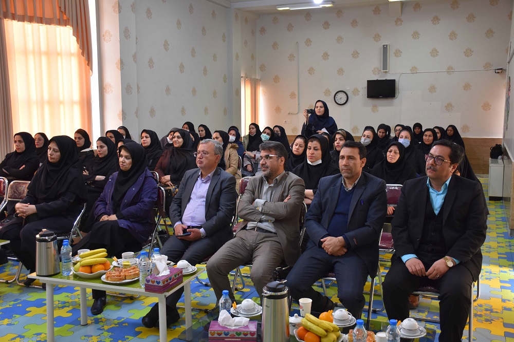 اجرای طرح توانمندسازی خانواده محور همیار مادر و کودک برای چهارمین سال متوالی در بهزیستی خراسان رضوی