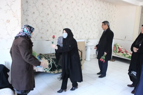 گزارش تصویری| دیدار مدیرکل بهزیستی آذربایجان شرقی با سالمندان مرکز ائمه اطهار(ع)