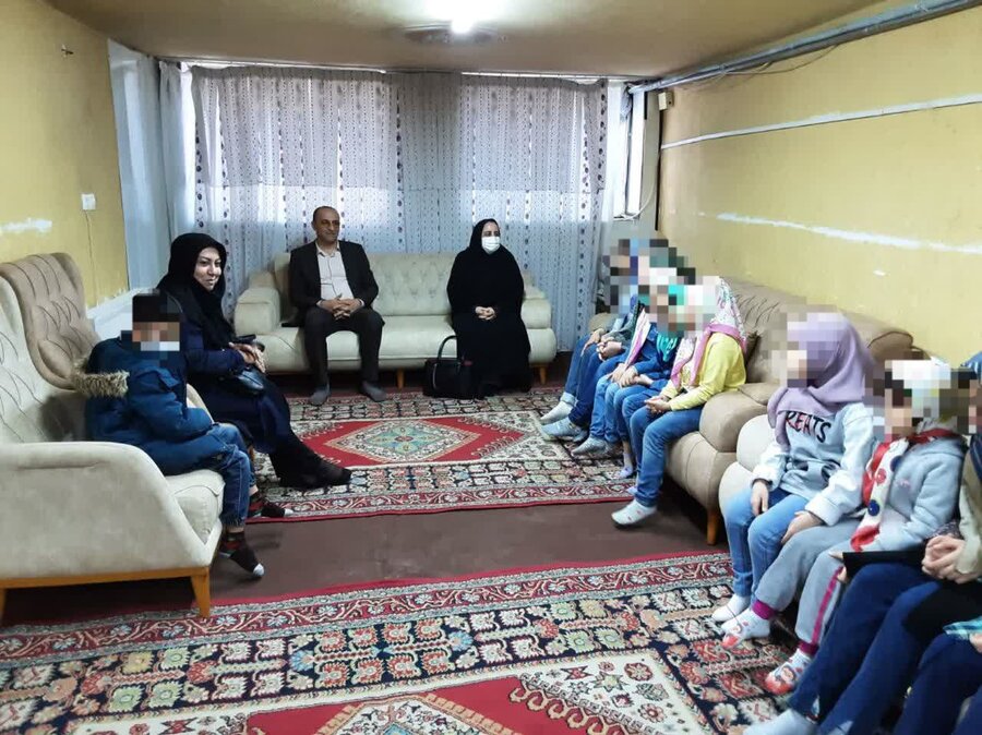 دیدار مدیر کل بهزیستی آذربایجان غربی با مقیمان مراکز تحت نظارت