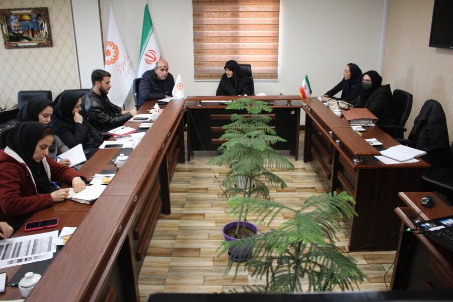 مجمع مشورتی دفتر شبه خانواده با حضور مدیرکل بهزیستی البرز برگزار شد