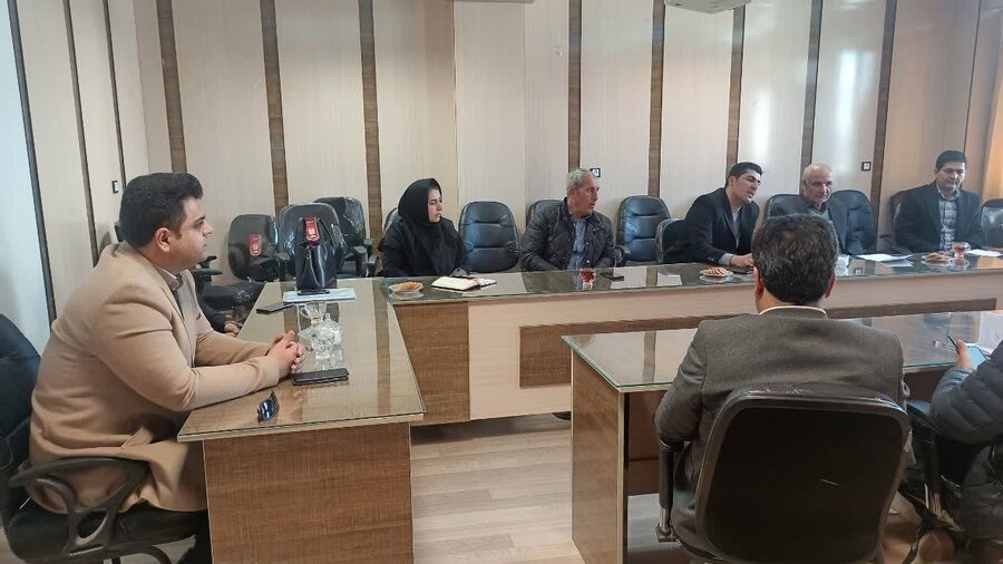 کامیاران | برگزاری جلسه شورای سالمندان