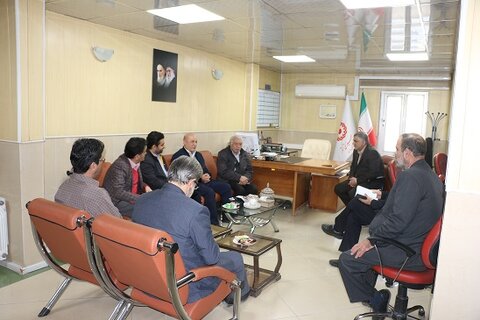 جلسه هم اندیشی در خصوص را اندازی  بنیاد فرزانگان سالمندان