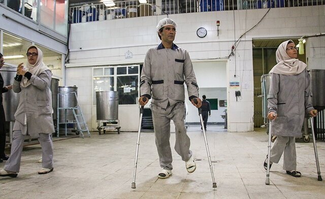 در رسانه |  بهار کارگران معلول قزوین خزان می‌شود؟