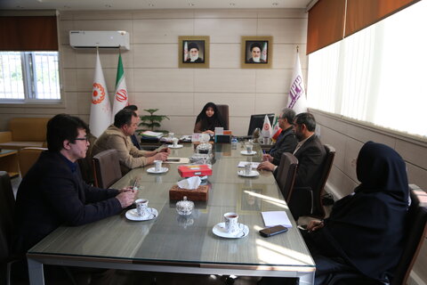 دیدار اعضای هیات مدیره انجمن مراکز غیر دولتی استان با مدیرکل بهزیستی مازندران