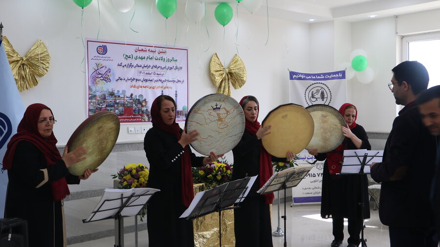 برگزاری جشن میلاد منجی