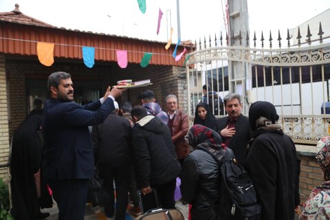 جمعی از نابینایان و کم بینایان استان مازندران به مشهد مقدس اعزام شدند