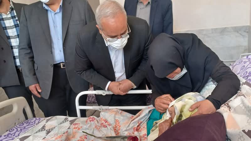 قول مساعد استاندار کرمان بر رفع مشکلات خانه سالمندان محمد مرسل(ص)