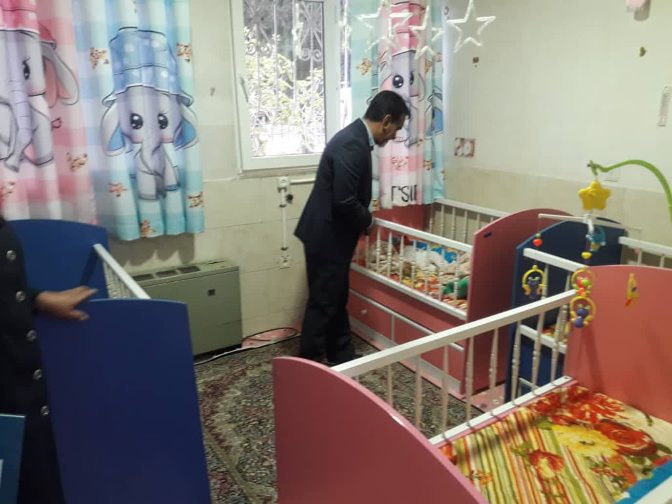 بازدید مدیر کل بهزیستی استان کرمان از شیرخوارگاه مادر 