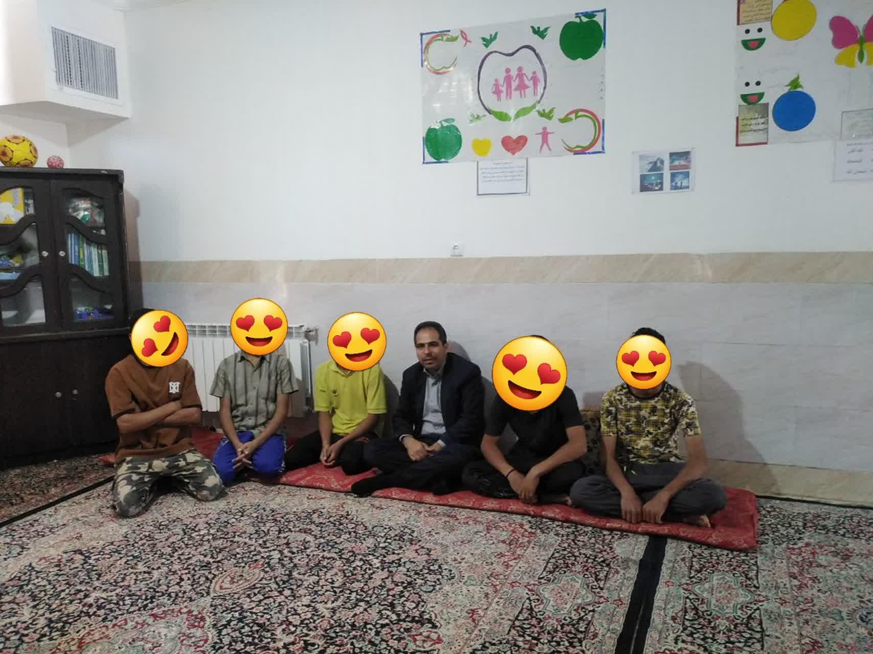 بازدید سرزده معاون امور اجتماعی بهزیستی کرمان از مراکز زرند