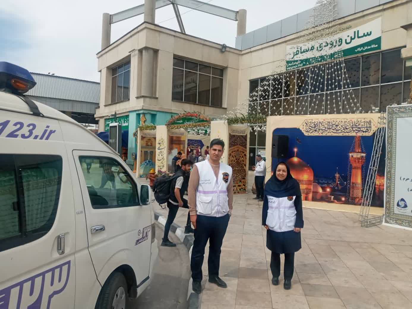 ارایه خدمات تخصصی به مسافران نوروزی توسط تیم های سیار اورژانس اجتماعی خراسان رضوی