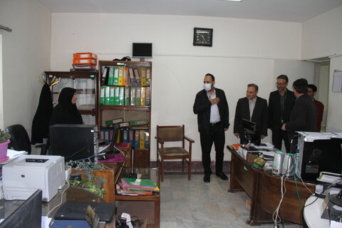 گزارش تصویری | بازدید نوروزی مدیرکل بهزیستی استان با کارکنان ستادی