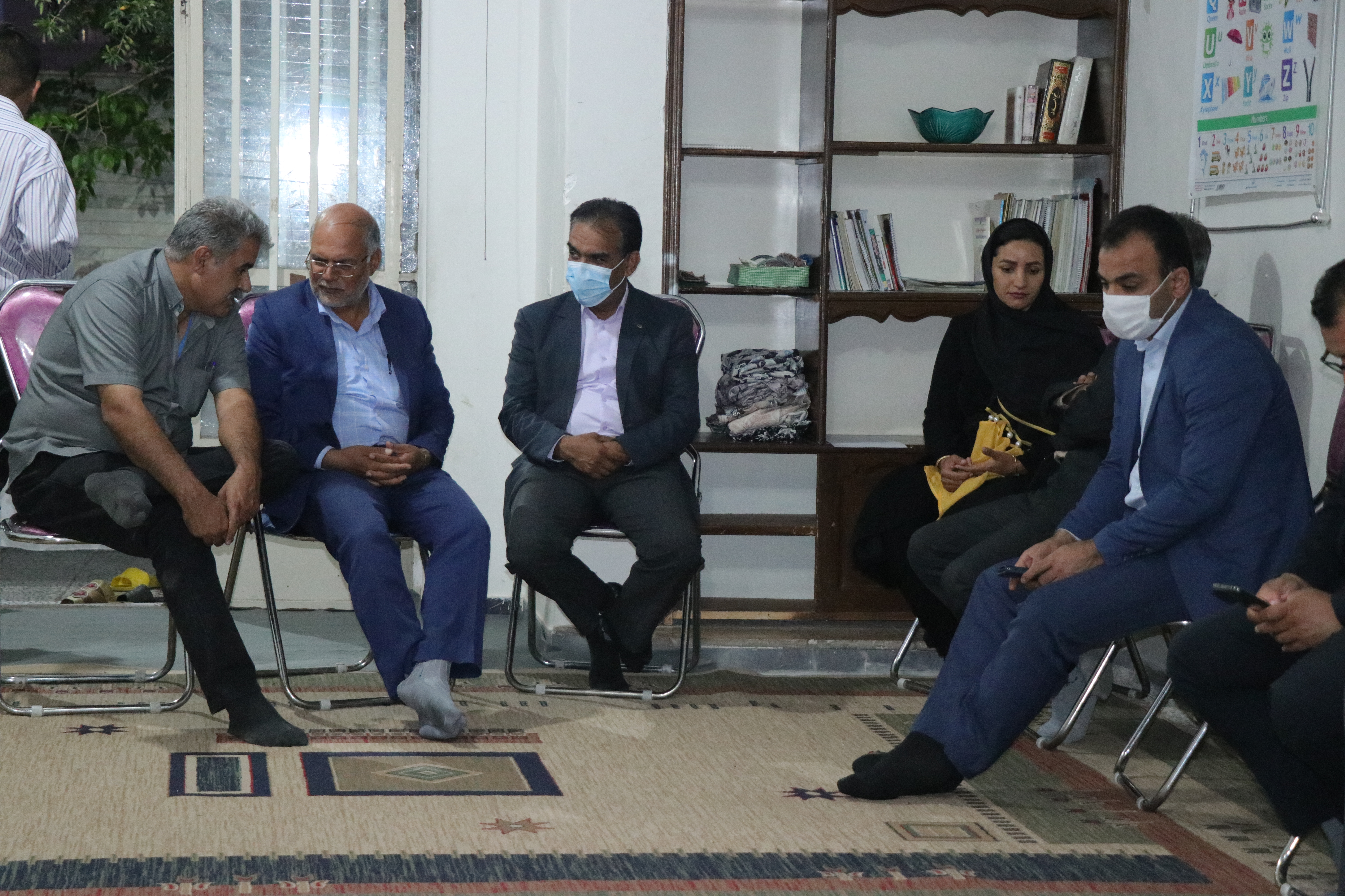 حضور مستقیم مسئولین اجرایی در بین خدمت بگیران باعث ارائه بهتر خدمت به آنان می شود