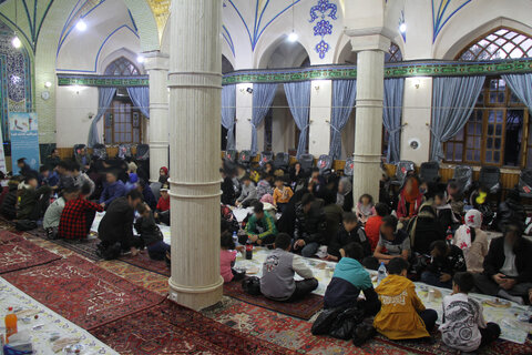 گزارش تصویری| برگزاری ضیافت رمضان توسط موسسه خیریه چهارده معصوم (ع)