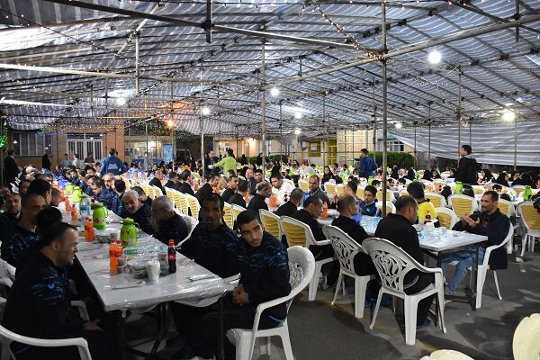 "یک افطاری ساده " در موسسه بوستان شکوه مهر مشهد